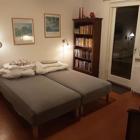 Bed and Breakfast Tjornely à Ostervra Extérieur photo